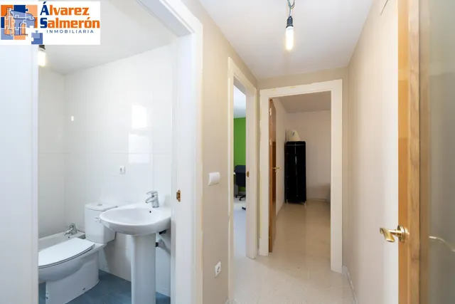 Piso en venta en Carretera de la Sierra — 21