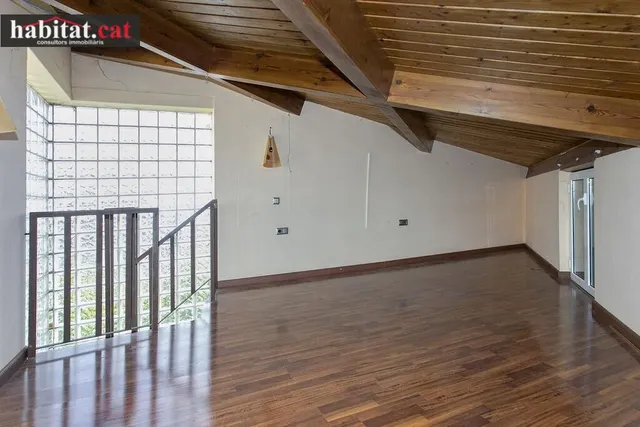 Espectacular casa esquinera en el aragai - Vilanova i la Geltrú — 27