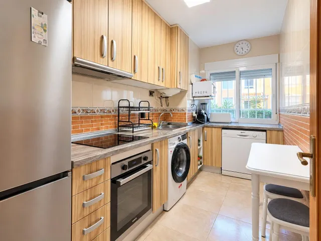 Apartamento de 2 dormitorios en venta en La Mata, Torrevieja, a pocos pasos de la playa — 28