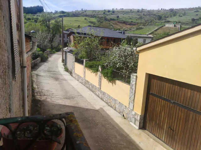 OPORTUNIDAD , CASA DE PIEDRA CON TERRENO A LADO DEL RIO EN SAN ESTEBAN DE VALDUEZA — 6