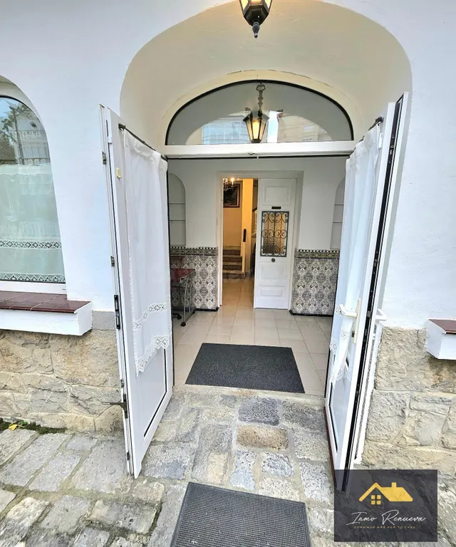 ¡ATENCIÓN! Se Vende Espectacular Chalet con terreno y piscin - foto 5