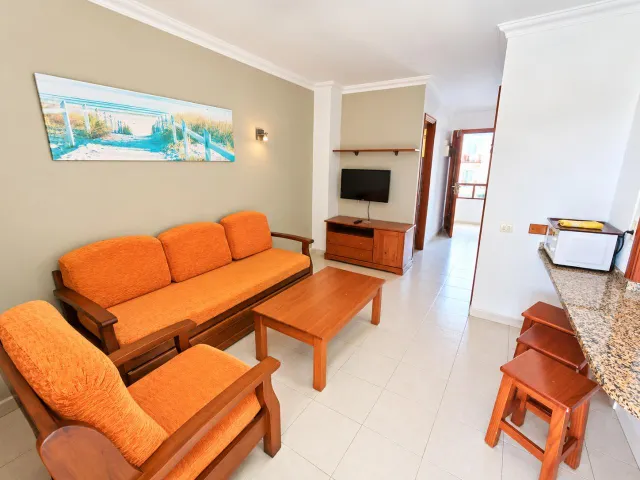 Apartamento con terraza en Playa del Inglés – Edificio Los Tilos — 2