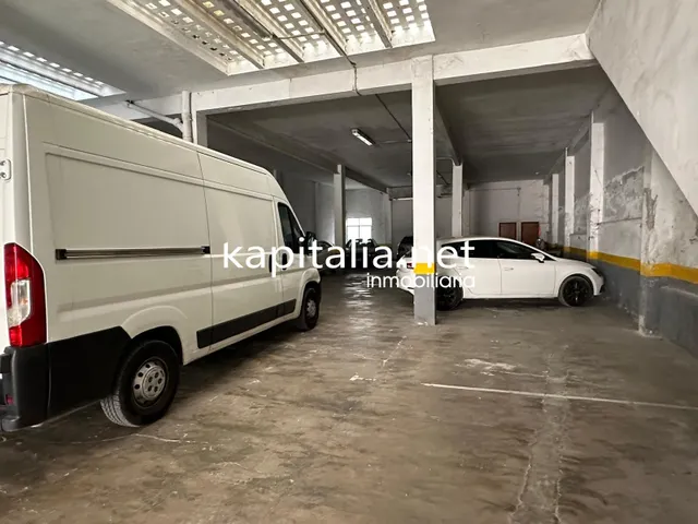 Local comercial a la venta en L´Olleria (Valencia) — 19