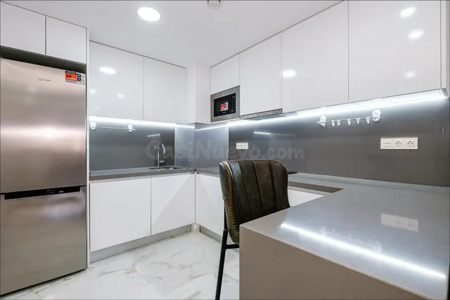 ÁTICO DE 4 DORMITORIOS Y 4 BAÑOS EN TORREVIEJA (PLAYA DEL CU - foto 5