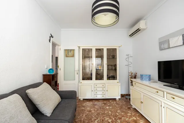 CASA EN PLENO CENTRO DE ARMILLA — 11