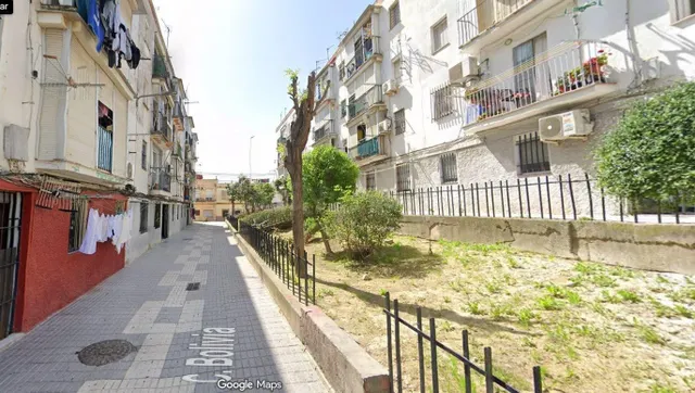 SE VENDE inmueble ALQUILADO en San Juan de Aznalfarache - foto 2