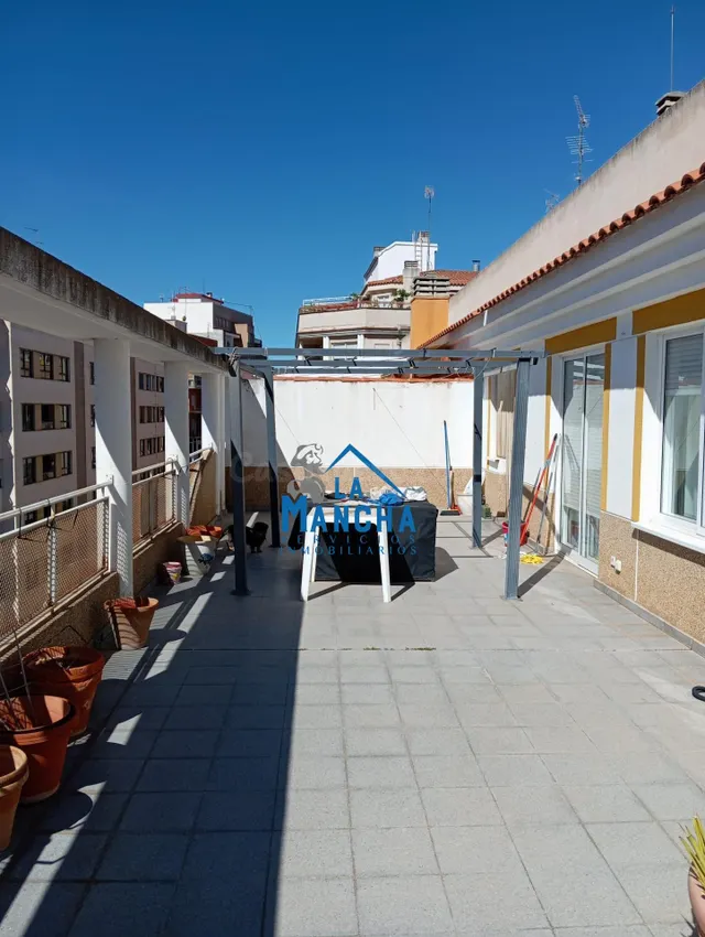 *450.000€* INMOBILIARIA LA MANCHA VENDE ATICO-DUPLEX EN PLEN