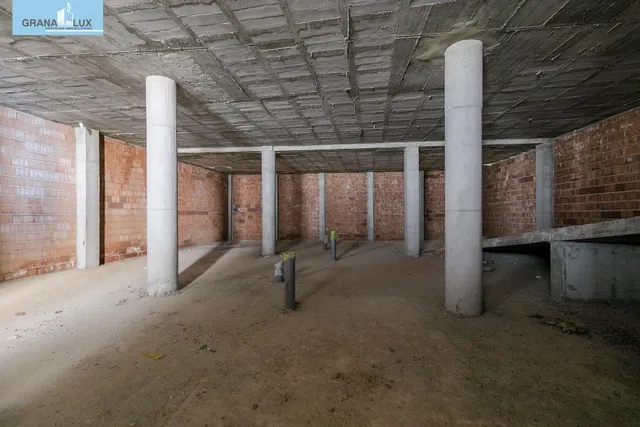 EDIFICIO en Güejar Sierra — 34