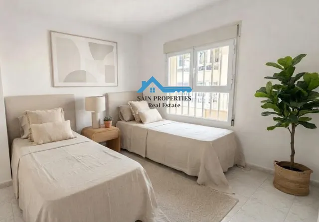 Luminoso apartamento con terraza y piscina en pleno corazón de El Albir — 9