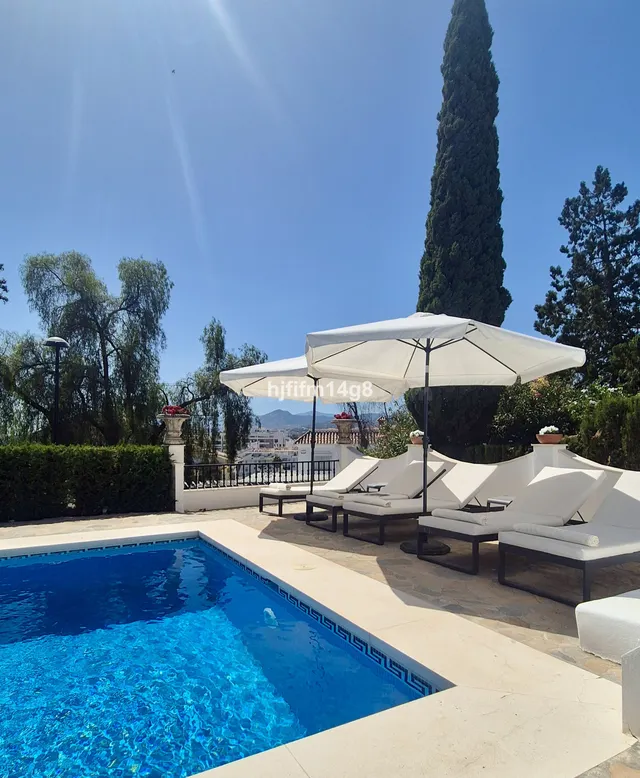 Chalet 3 habitaciones 359m² en venta - Marbella — 2