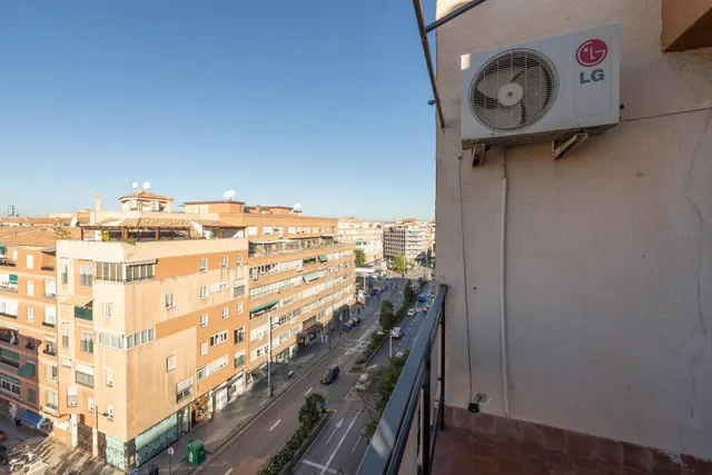 HABITACIÓN en Alquiler en Camino de Ronda, Granada — 27