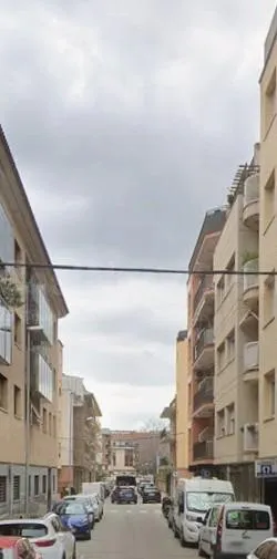 PISO EN PINEDA DE MAR
