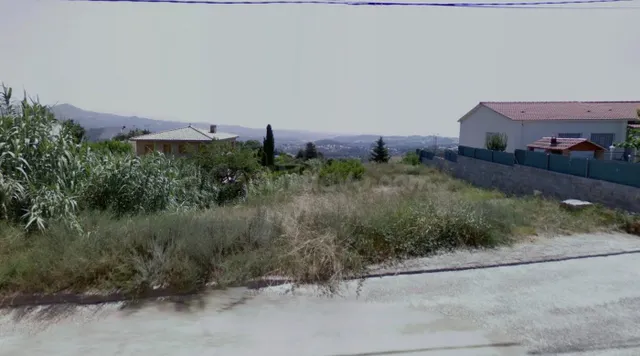 Parcela muy llana y fácil de edificar con unas vistas immejo - foto 2