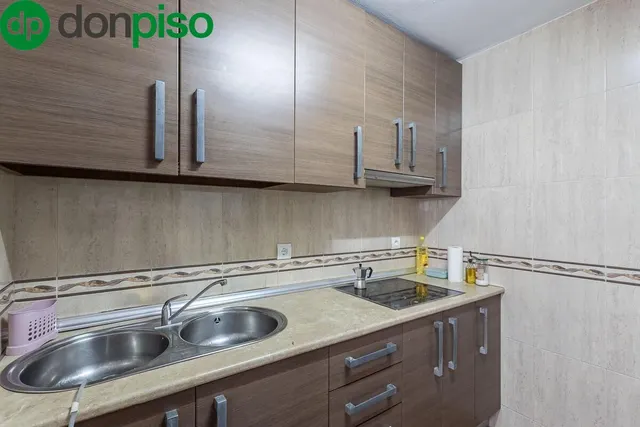 PISO JUNTO AVENIDA DE ANDALUCIA — 16
