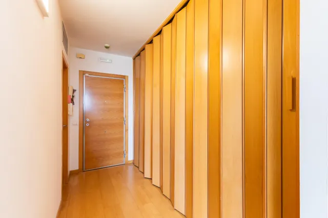 Loft dúplex de 90 m2 con terraza y zonas comunes — 16