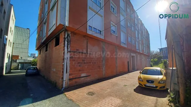 VENTA DE LOCAL COMERCIAL EN CARRAL – 342 m2 – FACHADA A 3 CA - foto 2