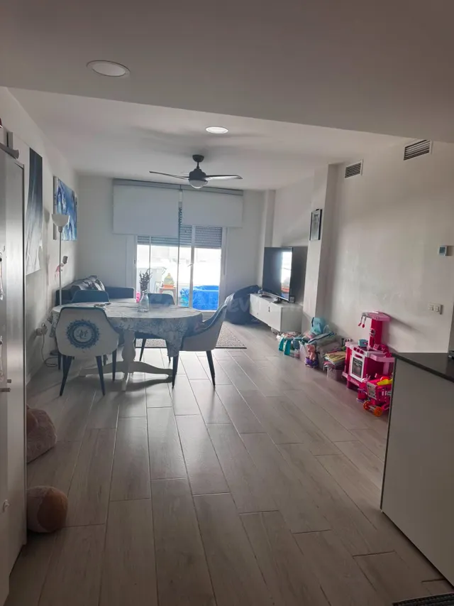 Seminuevo apartamento en la urbanización guadaiza — 9