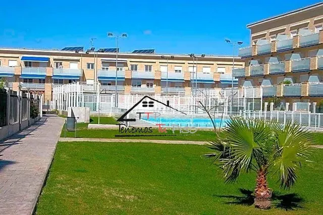 Ático-dúplex. avda papa luna. primera linea de playa. vistas al mar. — 50