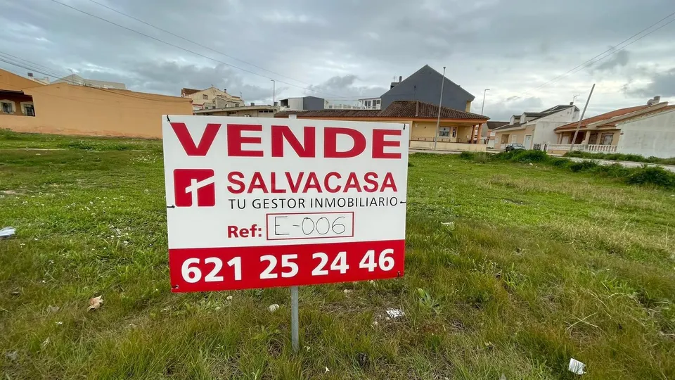 SE VENDE PARCELA URBANA EN FUENTE ÁLAMO