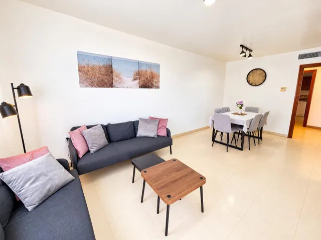 ¡estudia y disfruta de tu nuevo hogar! habitaciones frente a la universidad europea — 6