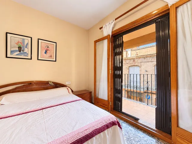 Adosado con gran patio, terraza y garaje en massarrojos, junto a Valencia — 26