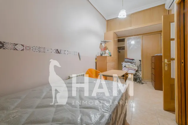 Piso 6 habitaciones 151m² en venta - San Nicasio — 29