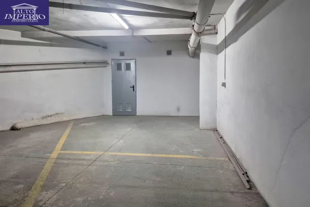 Piso y cochera en venta junto Acera de Darro. — 38