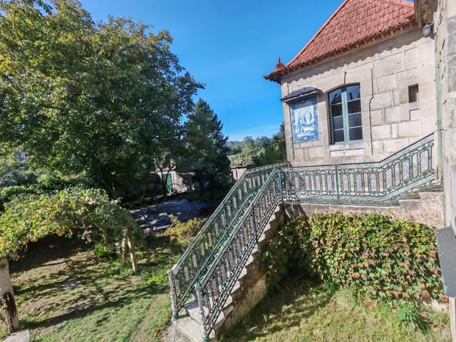 Villa indiana con jardín francés en O Porriño. — 33