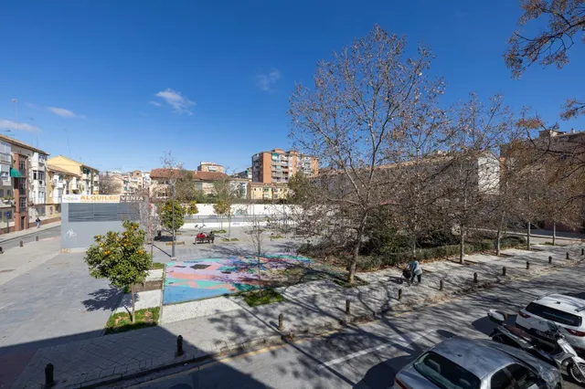 Edificio con gran potencial de desarrollo residencial en Zaidín – Granada — 13