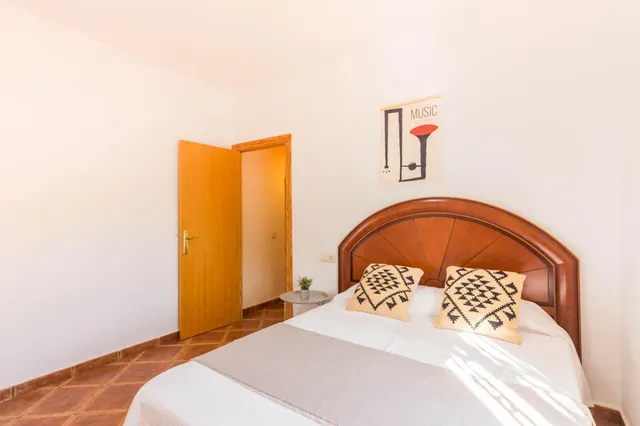 Finca rústica 4.180m2 de parcela con casa y piscina en las peñas (Fortuna) — 26