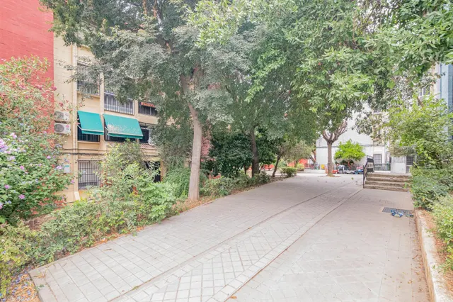 Venta 5 dormitorios. baño. aseo. reformado — 35