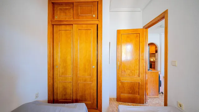 Gran apartamento en orihuela: 2 hab, 1 baño — 16