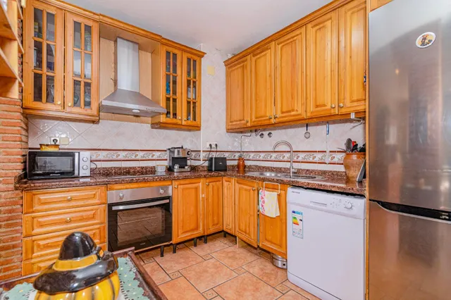 AMPLIA VIVIENDA EN CHAUCHINA CON PISCINA — 26