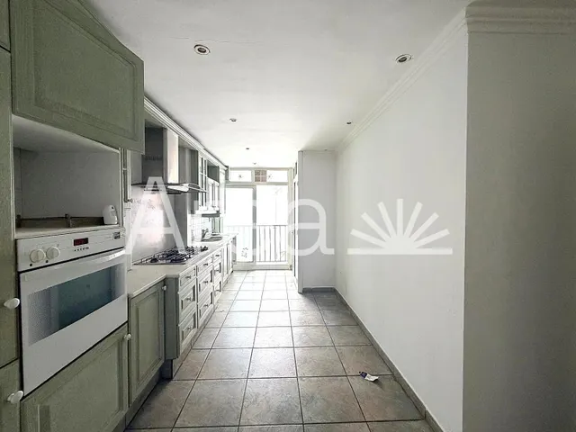 Amplio piso con muchas posibilidades en el barrio de Peramàs — 7