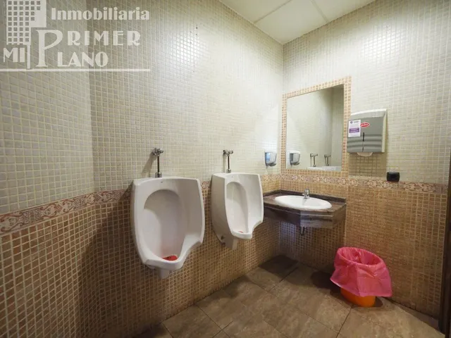 COMPLEJO HOSTELERO EN VENTA, EN LA SOLANA — 32