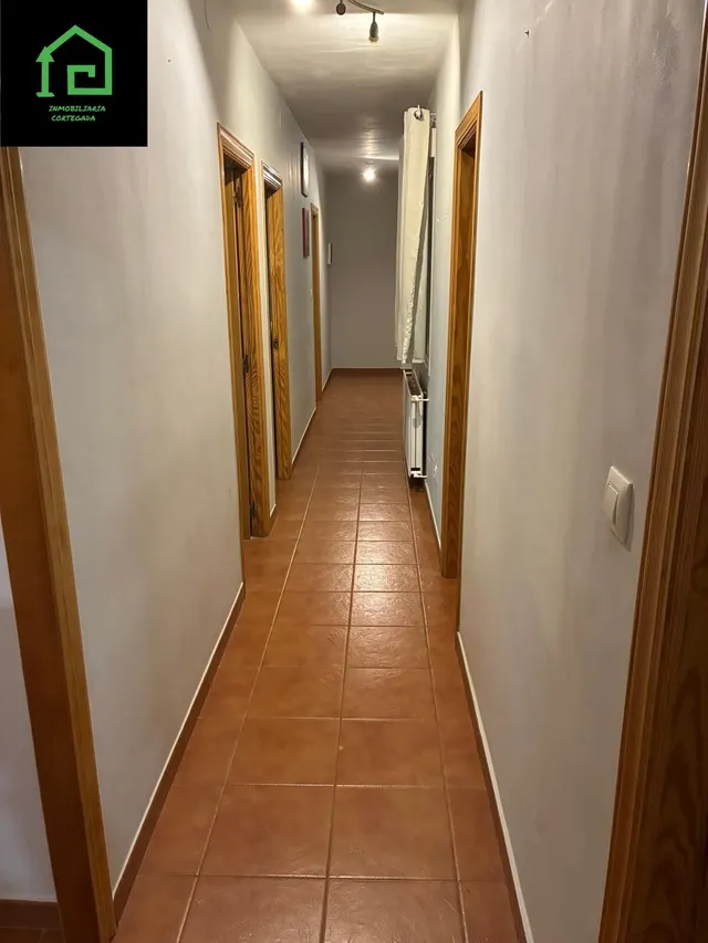PISO CON TRASTERO CERCA DEL CENTRO COMERCIAL — 16