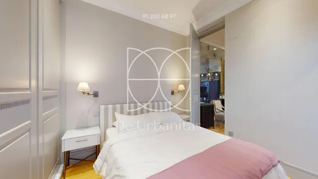 Piso 3 habitaciones 117m² en venta - Recoletos — 32