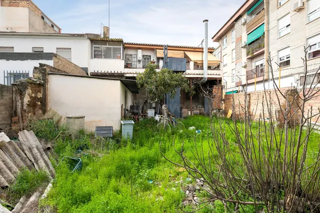 SOLAR EN ARMILLA PARA EDIFICIO DE VIVIENDAS — 2