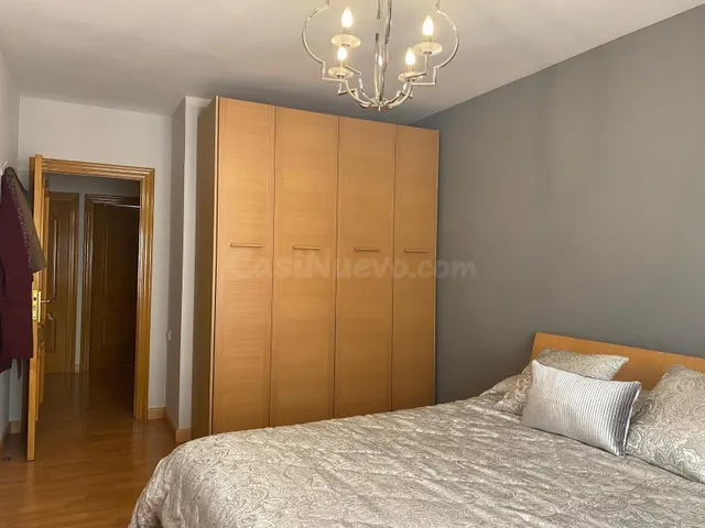 SE ALQUILA PISO CON TRES habitaciones CENTRICO SAN LORENZO M - foto 3