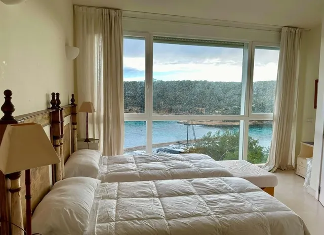Espectacular Villa Frente al Mar con acceso DIRECTO al MAR en Portals Vells — 14