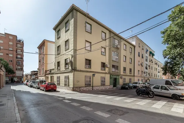 Piso en Zaidín — 20