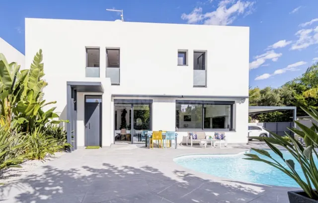 Casa-Chalet en Venta en Empuriabrava Girona