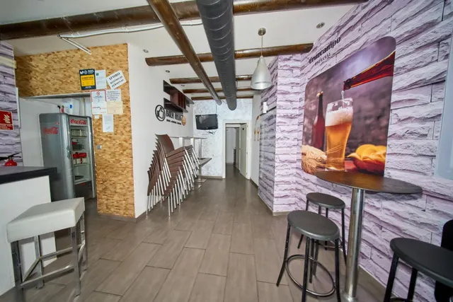 Oportunidad de bar en el corazón de Granada — 9