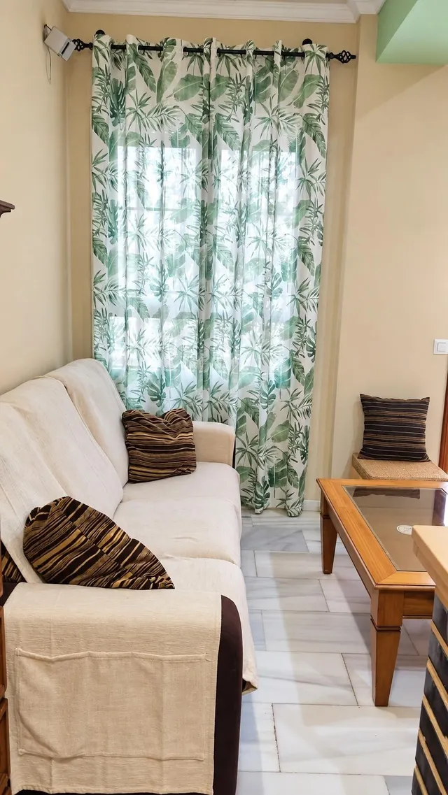 En Alquiler! Apartamento Amueblado en Ciudad Jardín — 4