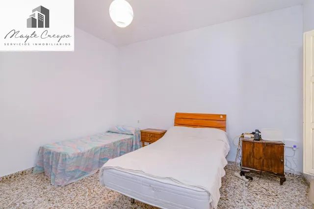 Amplia y Luminosa Casa en el Corazón de Monachil — 33