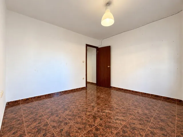 MAGNÍFICA PLANTA BAJA EN PUÇOL — 41