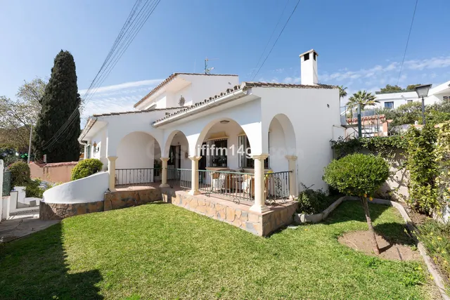 Chalet 4 habitaciones 221m² en venta - Marbella