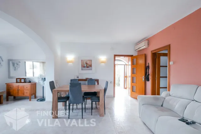 Casa adosada con jardín, terraza y vistas a la montaña — 19