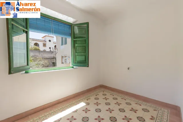 Casa con gran solar — 36