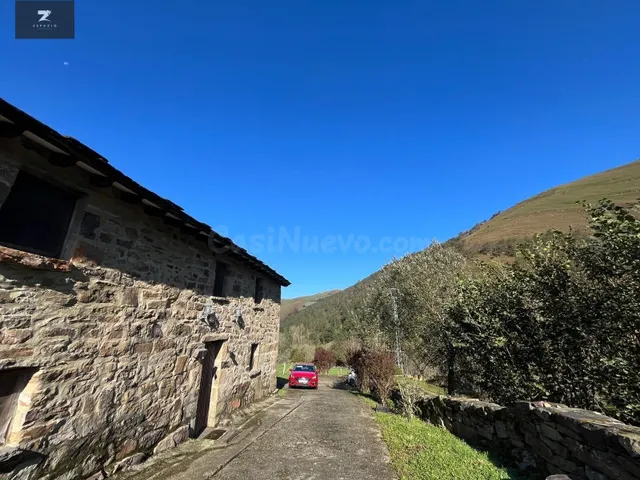 VENTA DE DOS CABAÑAS REFORMADAS EN VEGA DE PAS - foto 4